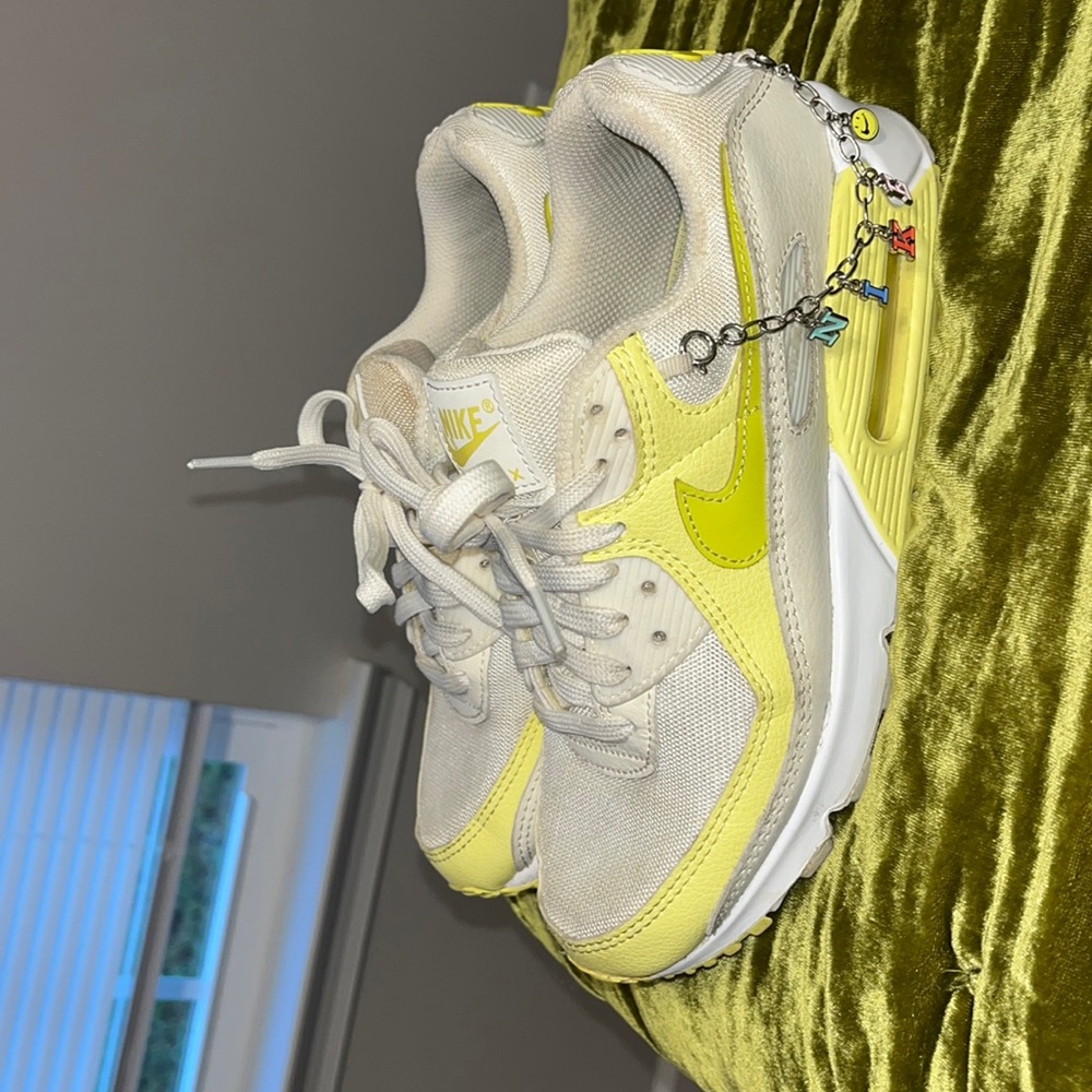 Nike air max 90 SE Princess charming sail yellow voltage white